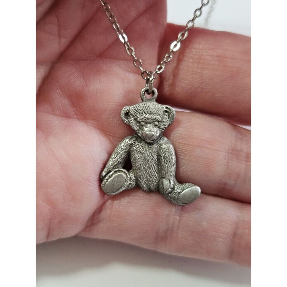 **Last Chance!! Final Sale** Vintage pewter usps bear pendant necklace
